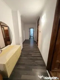 Apartament 4 camere decomandat, 98 mp, zona 1 Mai - Parcul R