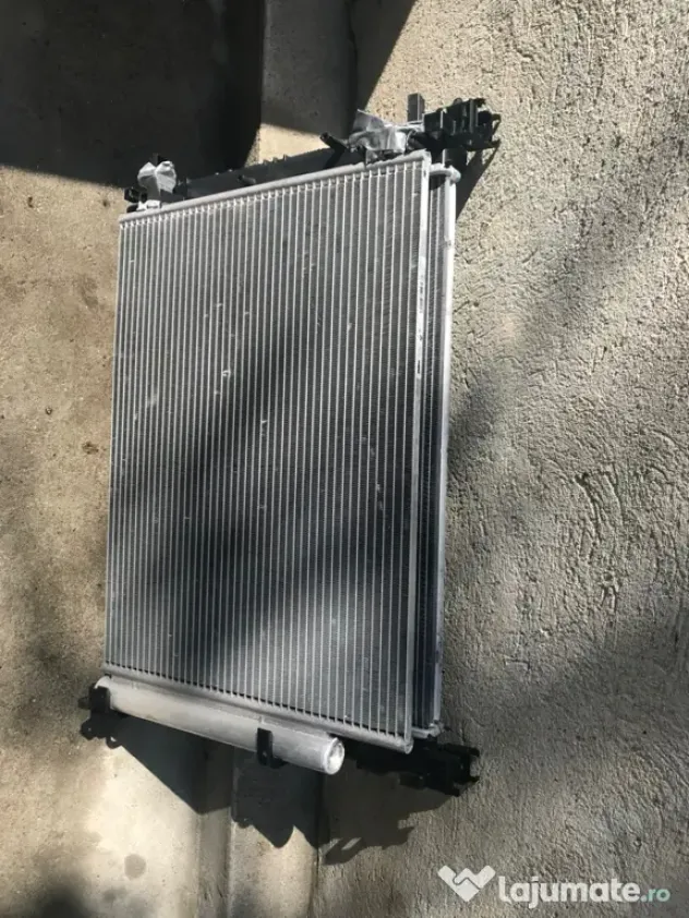 Radiator racire Dacia Renault cod 214101612R