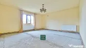 Casă de vânzare cu 4 camere în Zăbrani, teren 578 mp, fr 