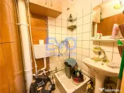 Camera de camin, etaj 2, mobilatautilata, baie proprie, zona 
