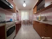 Apartament 3 camere decomandat, etaj 1, zona Cantemir 