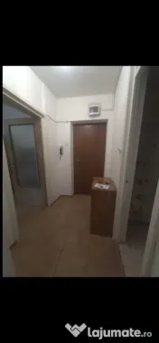 Calea calarasilor muncii etaj 2 