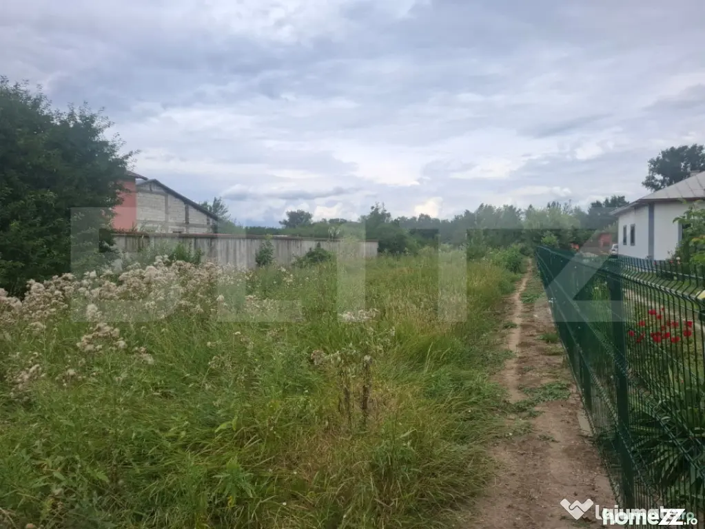 Teren intravilan, 2.500 mp, zona Mătăsaru - Matasaru (Dambovita)