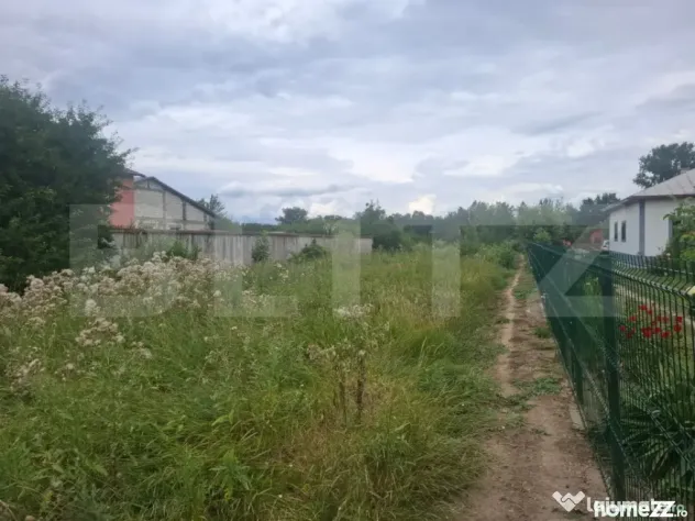 Teren intravilan, 2.500 mp, zona Mătăsaru - Matasaru (Dambovita)