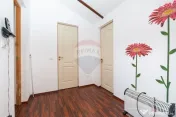 Casă de vânzare cu teren 2.340 mp și pârâu propriu ?... 