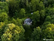Casă de vânzare cu teren 2.340 mp și pârâu propriu ?... 