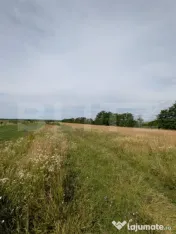Vand teren intravilan(877) si extravilan(2271)