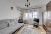 Apartament 3 camere decomandat, Titan, 1 Decembrie