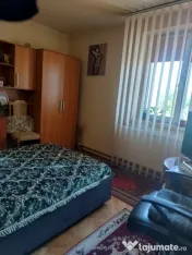 Apartament 3 camere, 60 mp, zona Bals 