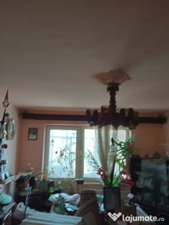 Apartament 3 camere, 60 mp, zona Bals