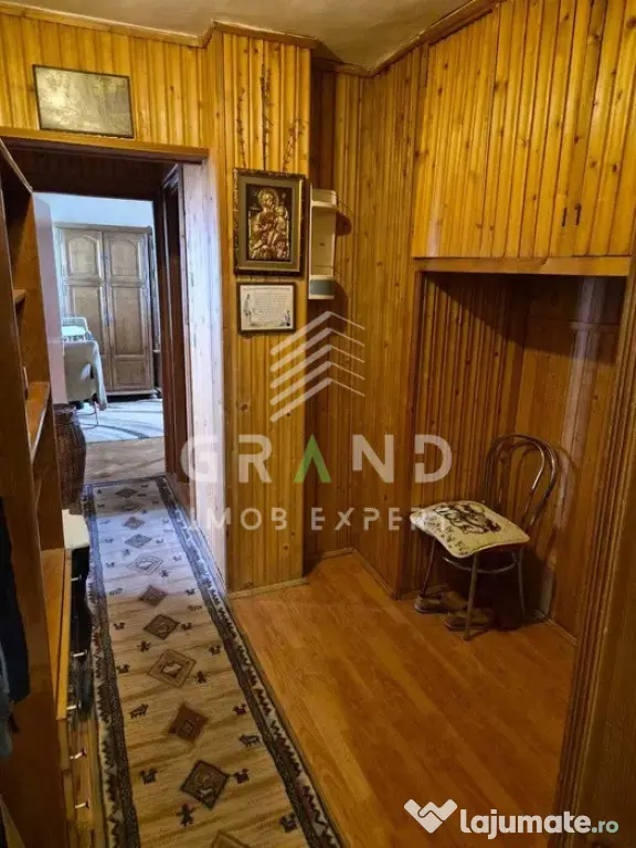 Apartament 3 camere, zona McDonalds, Minerva