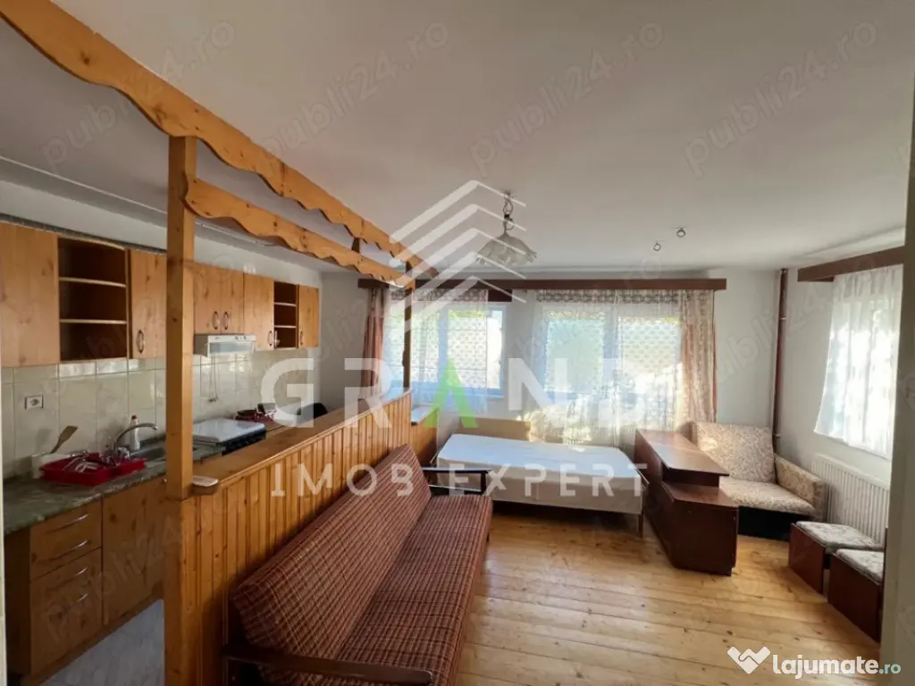 Casa 4 camere | 4 bai | 2 bucatarii | GARAJ | zona Semicentr