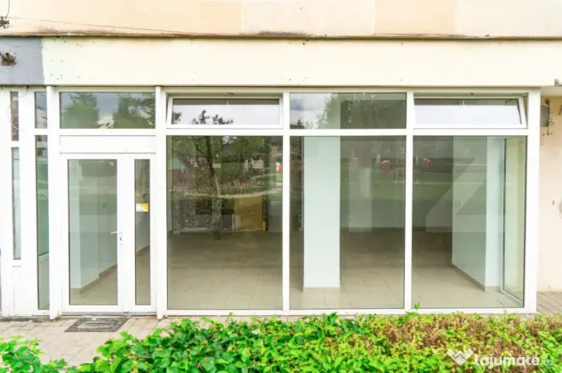 Spatiu de 200mp cu terasa, ideal pentru HoReCa, Turt