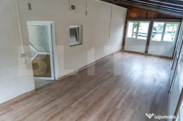 Spatiu de 200mp cu terasa, ideal pentru HoReCa, Turt
