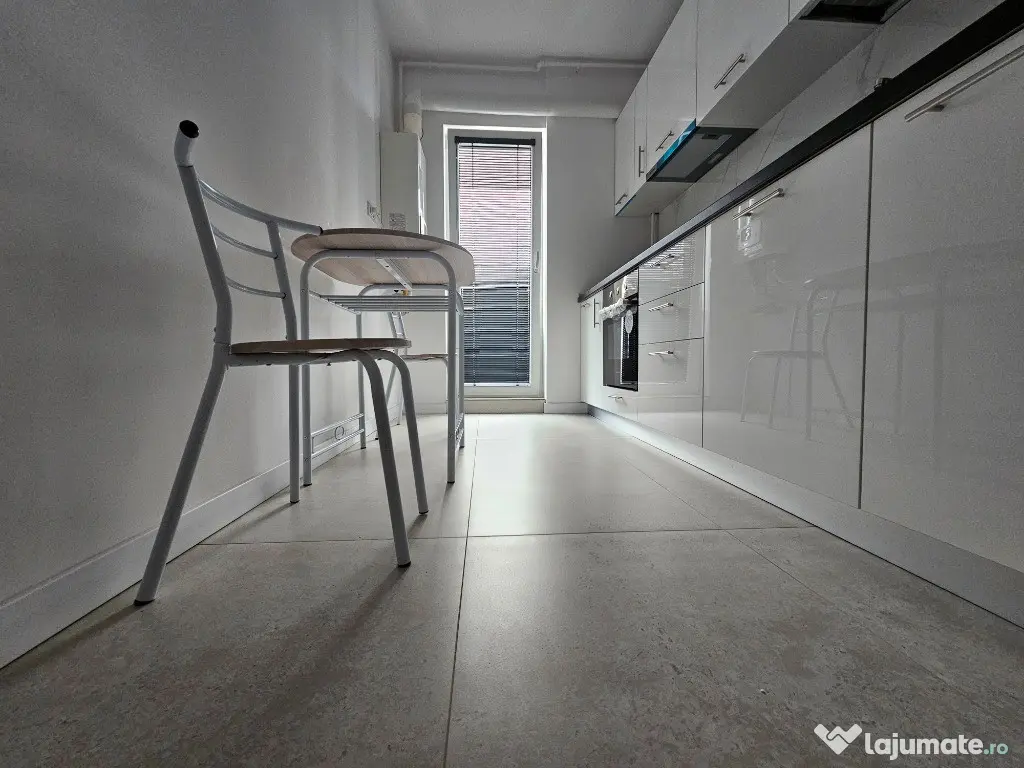 Garsoniera spatioasa, metrou Berceni - 81 Residence