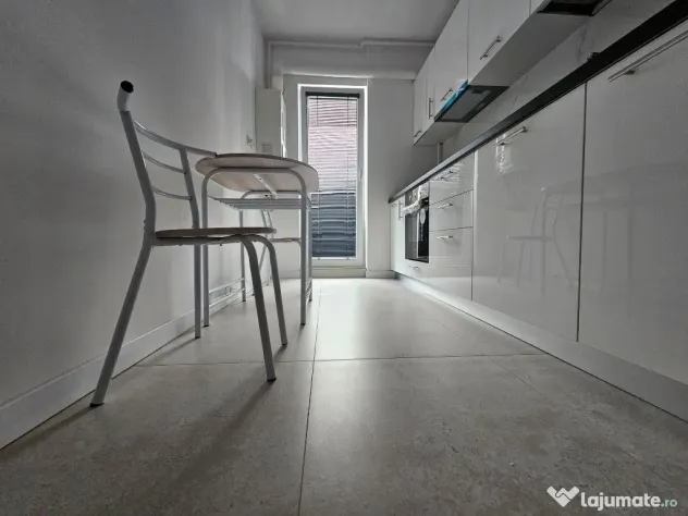 Garsoniera spatioasa, metrou Berceni - 81 Residence