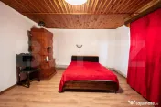 Casă de vacanță, teren 1000 mp, pârâu la limita proprie