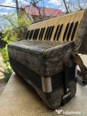 Acordeon Hohner 120 bași 