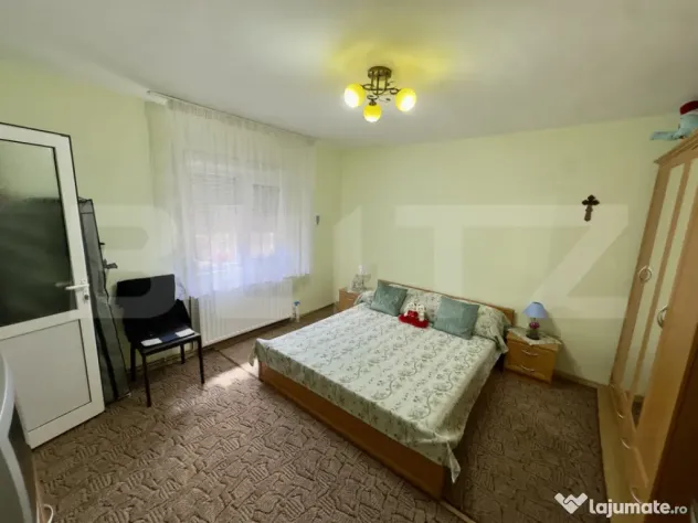 Casă cu teren generos, multiple posibilități de investiț