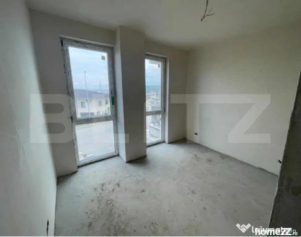 Apartament semidecomandat, 66 mp, 2 bai, terasa 21 mp, garaj