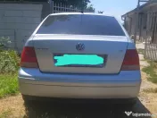 Vând Volkswagen Bora