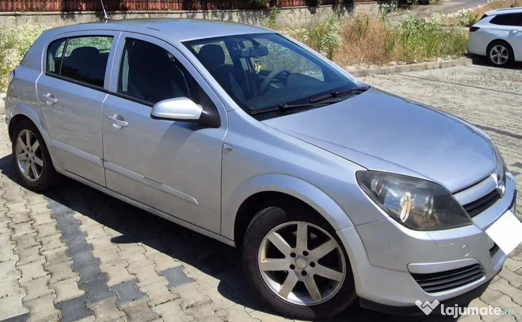Opel Astra H Hatchback, 1.7 CDTI, 101 CP, an 2005, 296.000 km