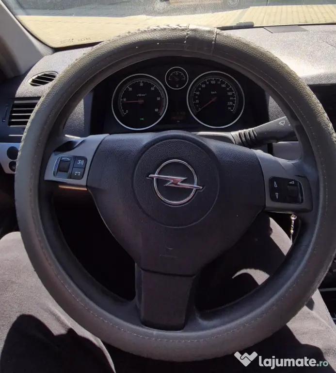 Opel Astra H Hatchback, 1.7 CDTI, 101 CP, an 2005, 296.000 km