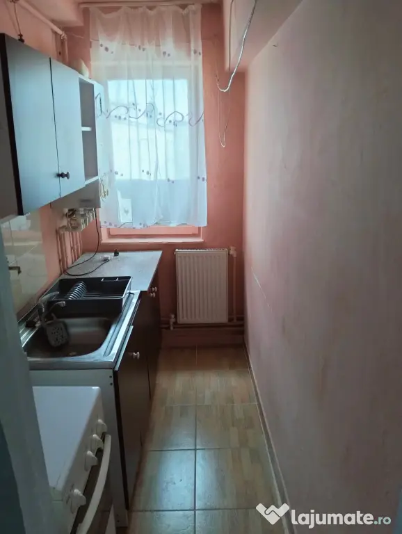 Vând apartament
