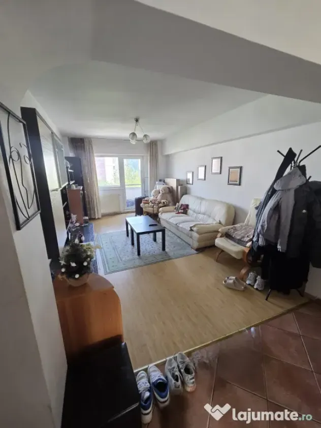 Apartament de vânzare