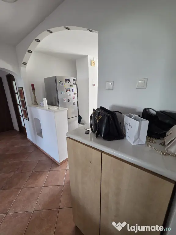 Apartament de vânzare