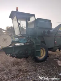 Dezmembrare combina John Deer 630 