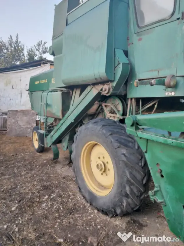 Dezmembrare combina John Deer 630