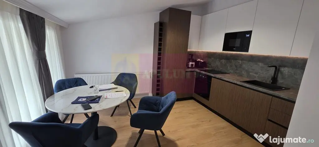 Apartament cu 2 bai si loc de parcare in Sinaia