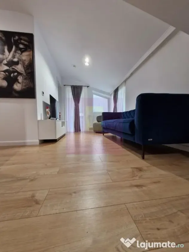 Apartament cu 2 bai si loc de parcare in Sinaia