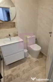 Apartament cu 2 bai si loc de parcare in Sinaia