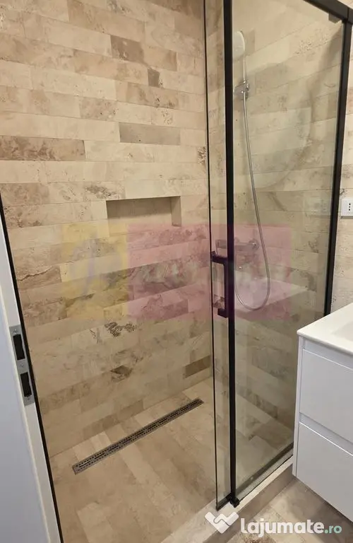 Apartament cu 2 bai si loc de parcare in Sinaia