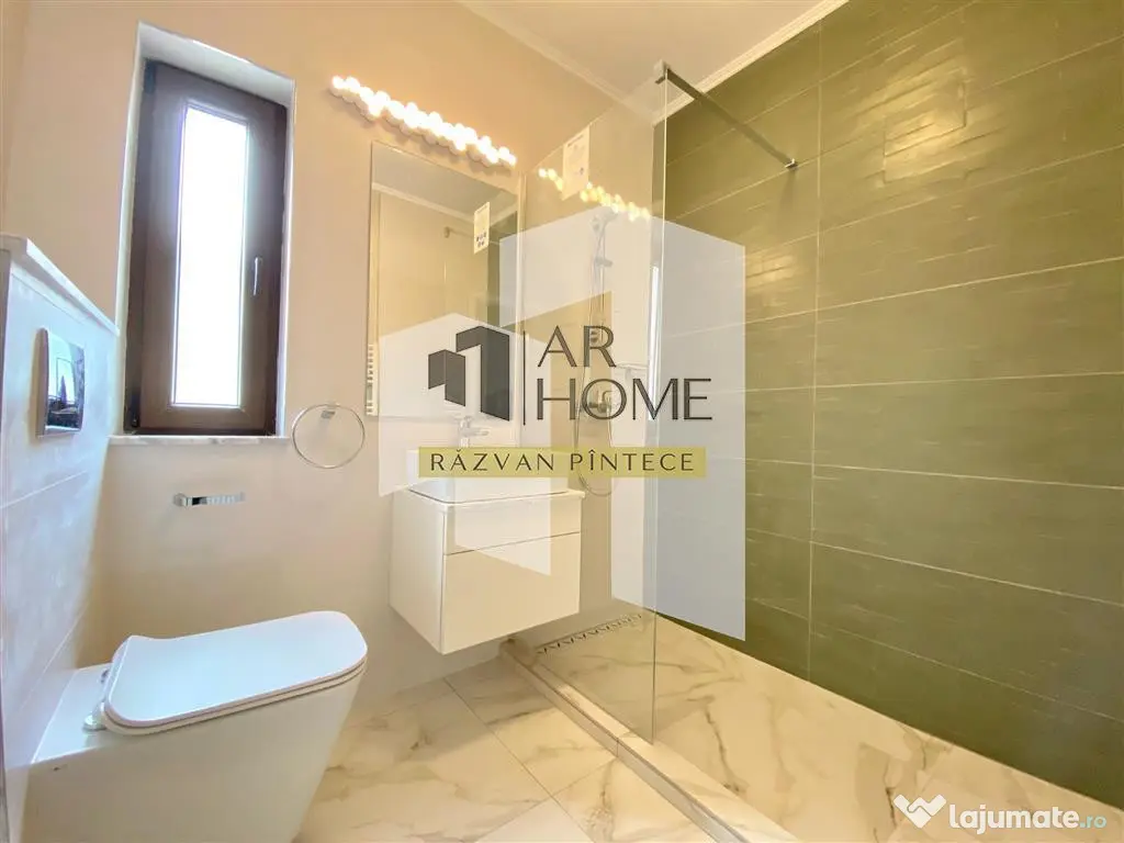 Apartament 2 camere lux, terasa 25 mp, parcare, Albert Ploie