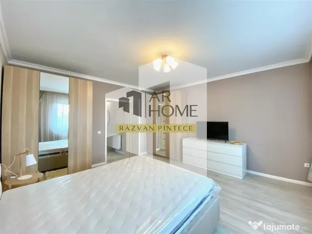 Apartament 2 camere lux, terasa 25 mp, parcare, Albert Ploie