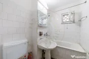Apartament 2 camere, etaj 3, zonă excelentă, Trivale – S 