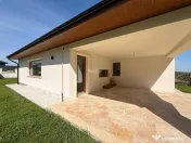 Casă individuală cu 4 camere și 2 băi - 1000MP teren, B?
