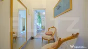 Apartament in vila , 3 camere Zona Centrala cu pivnita , bai 