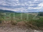 Teren intravilan generos de 4.300 mp în com. Iclod 