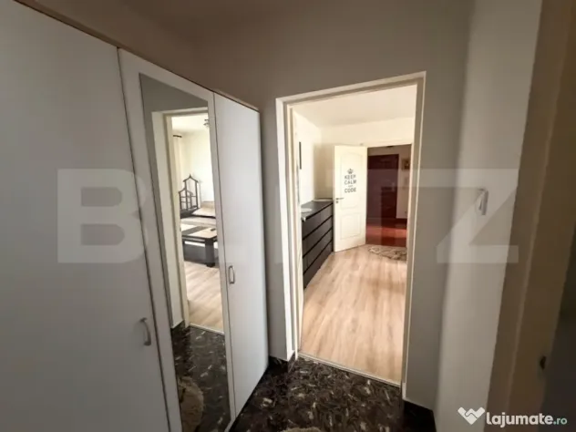 Apartament 2 camere, semidecomandat, 50 mp utili, zona Cetat