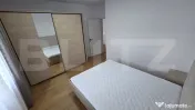 Apartament modern cu 3 camere, 2 băi și balcon generos – 