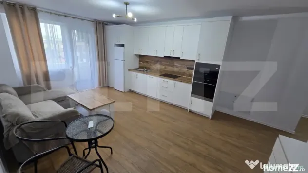 Apartament cu 3 camere, 65 mp, 2 băi și balcon, prima înc - Alba Iulia (Alba)
