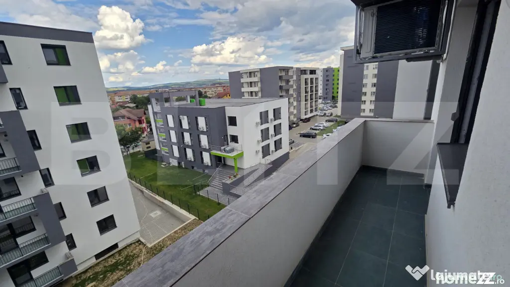 Apartament cu 3 camere, 65 mp, 2 băi și balcon, prima înc - Alba Iulia (Alba)