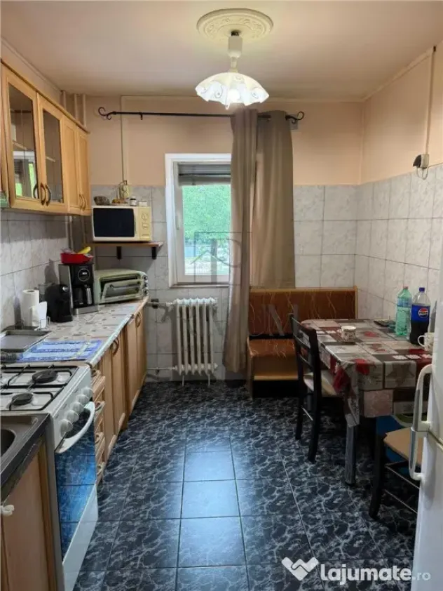 Olimpia - 2 Camere - Etaj 1 - Bloc Izolat