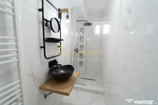 Apartament 2 camere - Teren 200 mp