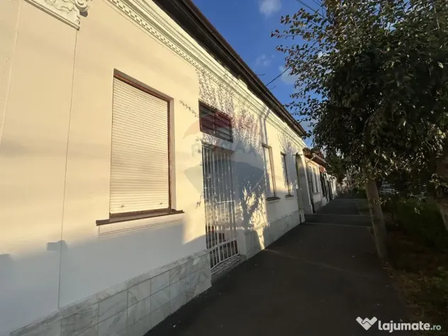 Spațiu Comercial de Închiriat | Orasul Vechi Baia Mare ...