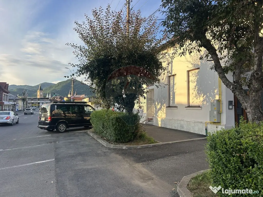 Spațiu Comercial de Închiriat | Orasul Vechi Baia Mare ...